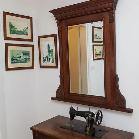 Vista Apartment *