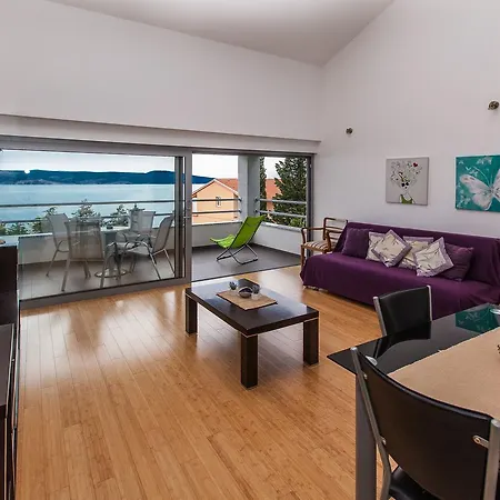 Vista Apartment